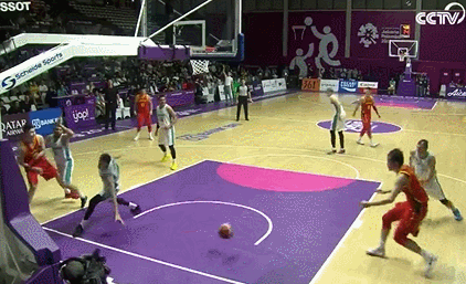 阿不都沙拉木底线直塞助攻丁彦雨航空切暴扣