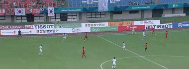 韩国3-3扳平！孙兴慜再度助攻黄义助破门