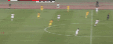 郜林头球连线武磊