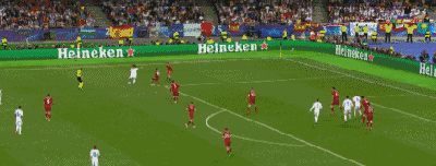 贝尔欧冠决赛倒钩