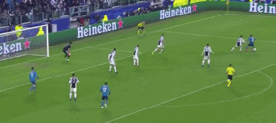 C罗代表皇马vs尤文打进倒钩