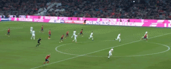 罗本爆射先开记录