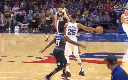 西蒙斯灵性打板助攻富尔茨