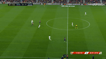 图13：苏亚雷斯完成帽子戏法