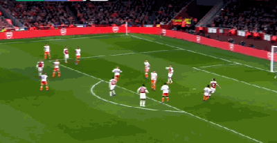 利希施泰纳枪手生涯首个进球