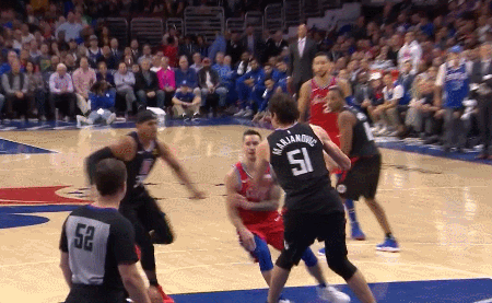 乔尔-恩比德（76人）