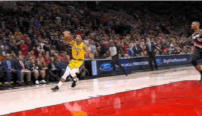 约什-哈特（湖人）