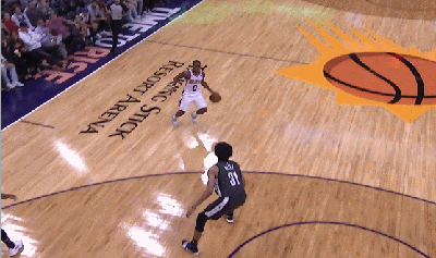 卡南击地秒传助状元艾顿打成2+1