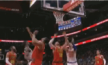 NBA惊现WWE摔跤动作,普拉姆利过肩摔坎特