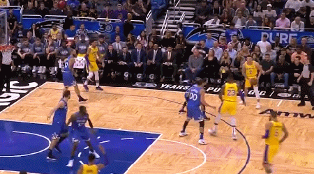 勒布朗-詹姆斯（湖人）