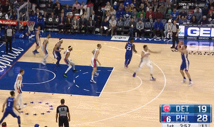 垫脚渣渣上线!帕楚里亚再现总冠军防守技术