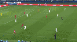 图5：鹿岛进攻空间的利用，以及与前场反抢的有效结合