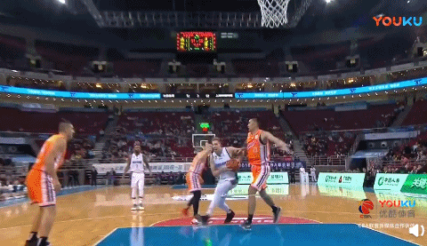 翟小川空切“吃饼”强攻张兆旭打2+1