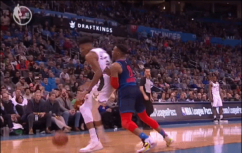 拉塞尔-威斯布鲁克（雷霆）