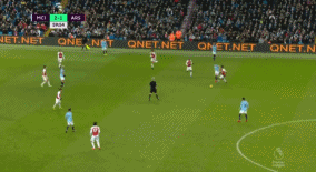 高位转移边路，斯特林强突传中让阿坤完成帽子戏法