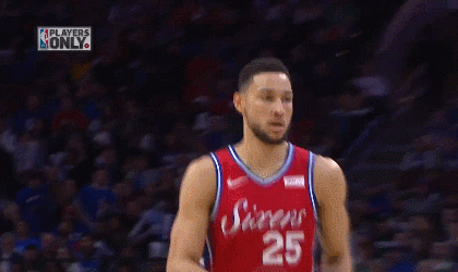 西蒙斯弹射起步战斧滑翔劈扣