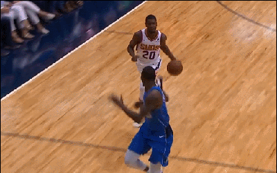 杰克逊高速推进强突2人防守上篮2+1