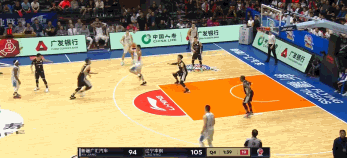 李根后仰跳投！