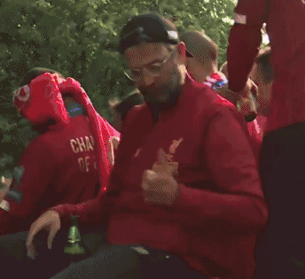 克洛普的手在数什么