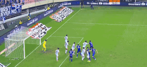 金信煜头球吊射