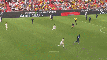 久保健英大力远射