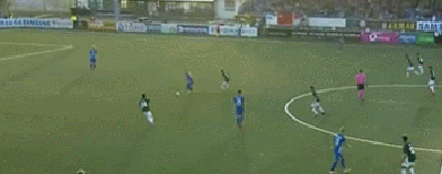 武磊抢断造杀机