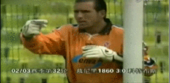 邵佳一在德甲上演百步穿杨