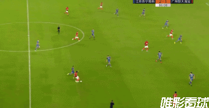 艾克森追不上皮球