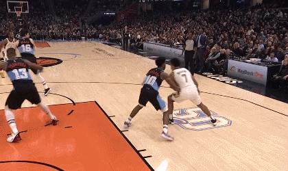 布罗格登背打高难度后仰造成2+1