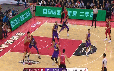 李慕豪连线穆罕穆德 空位投篮抬手命中三分