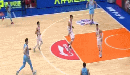 真的横！西热力江追身三分强势回应