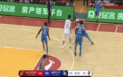 犯规也拦不住我 亚当斯大回环突破打成2+1