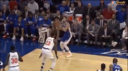 西蒙斯手起刀落命中NBA生涯首个三分