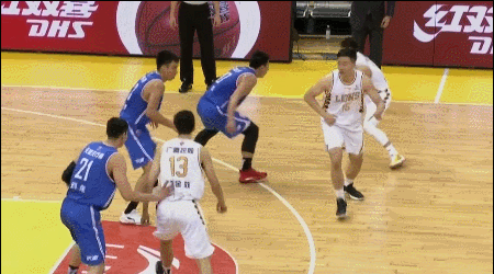 孙铭徽声东击西杀篮下一片坦途