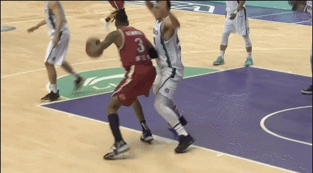 陶汉林迎面大帽硬杠莫兰德