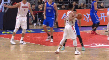 赵睿直塞篮下马尚暗袭打板两分