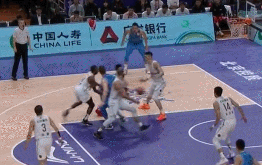 林书豪逆天神来之笔抛投