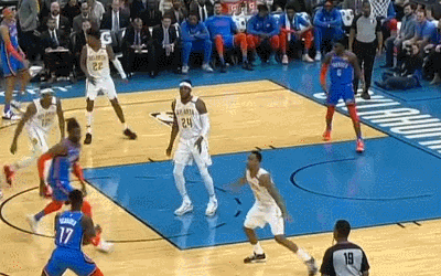 施罗德头顶妙传助飞诺埃尔空接劈扣