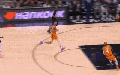 布克反击暴扣势大力沉