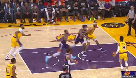 格林又现尿检级别扣篮