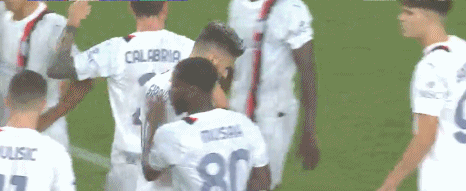 意甲-米兰1-0热那亚豪取4连胜，普利西奇绝杀迈尼昂直红吉鲁扑单刀
