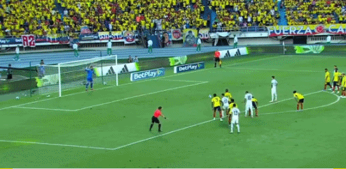 哥伦比亚两度领先2-2遭乌拉圭绝平