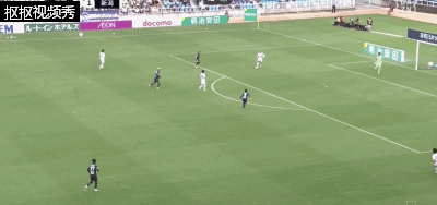 碓井圣生转身射门足球飞入底角，福冈黄蜂2-1新泻天鹅