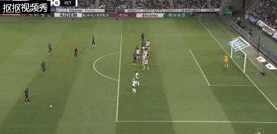 宇佐美贵史远距离任意球直接破门，大阪钢巴1-0东京FC