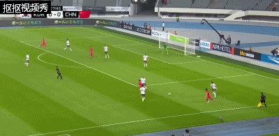 李东炅兜射世界波破门，韩国1-0中国