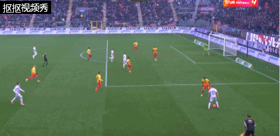 桑纳比亚头球破门，克雷莫纳2-0莱切