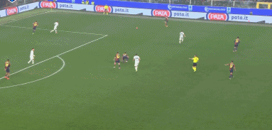 维蒂尼亚扣过门将打空门得手，国际米兰2-1热那亚