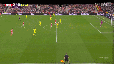 奥多伊似传似射世界波破门，诺丁汉森林2-0热刺