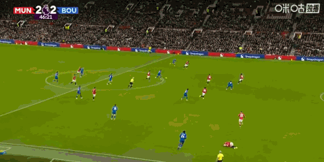埃瓦尼尔松打远角得手，曼联2-2伯恩茅斯