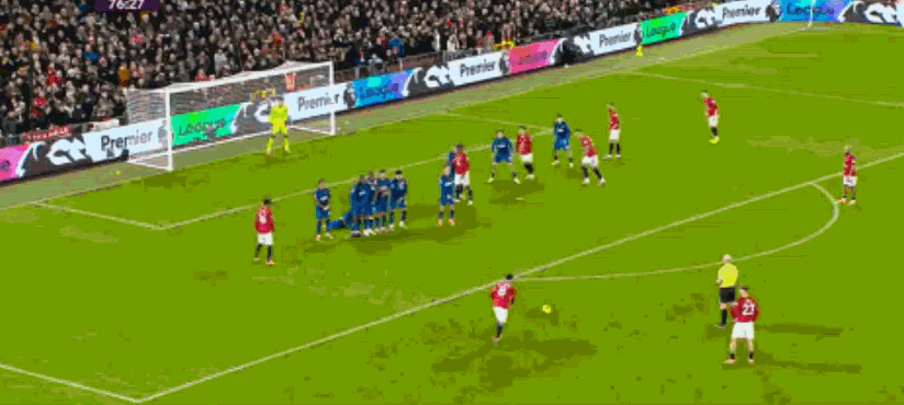 B费任意球破门，曼联3-3伯恩茅斯